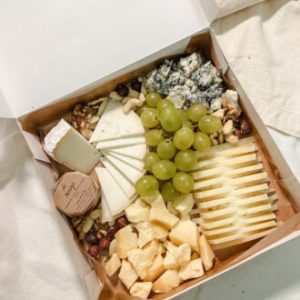 min box queso